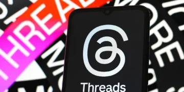با گذشت دو سال از راه‌اندازی، Threads بیش از پیش به جدی‌ترین رقیب X تبدیل شده است. این پلتفرم اوایل امسال از مرز ۳۵۰ میلیون کاربر ماهانه عبور کرد و مارک زاکربرگ پیش‌بینی کرده که ممکن است به نخستین اپلیکیشن یک میلیاردی بعدی Meta تبدیل شود.