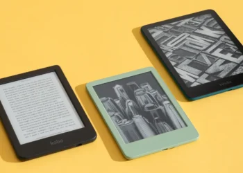 راهنمای خرید بهترین کتابخوان الکترونیکی در سال ۱۴۰۴
