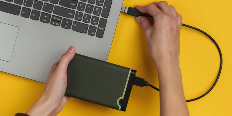 راهنمای خرید بهترین هارد و SSD اکسترنال