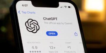 اپل و نقض قوانین ضدانحصار