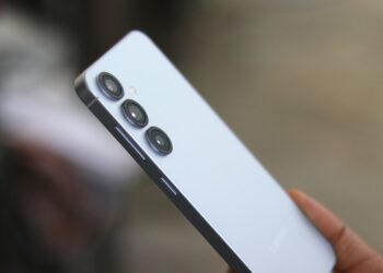 فروش خیره‌کننده گلکسی S25؛ سامسونگ از مجموع رقبای خود پیشی گرفت