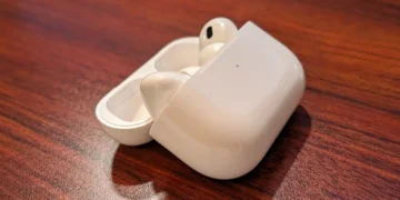 ایرپاد پرو ۳ با کیس شارژ مجهز به کنترل لمسی عرضه می‌شود