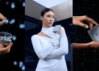 موتورولا از نسخه لوکس Razr 2025 با کریستال‌های Swarovski رونمایی کرد