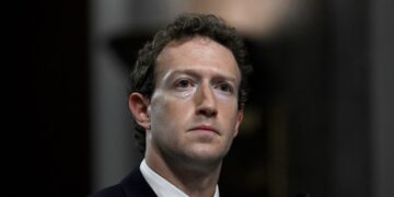 متا برای حافظت از نوجوانان قوانین چتبات هوش مصنوعی را بهروزرسانی کرد