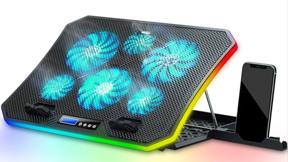 TopMate C12 – پایه خنک کننده اقتصادی با عملکرد مناسب