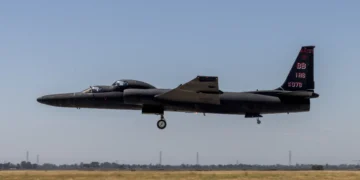 رکوردشکنی هواپیمای جاسوسی U-2 Dragon Lady در هفتادمین سالگرد پرواز