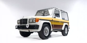 نمایش یک نسخه خاص از G-Wagon مرسدس با چهره S-Class