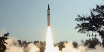 هند موشک هستهای Agni-5 با برد ۵۰۰۰ کیلومتر را با موفقیت آزمایش کرد