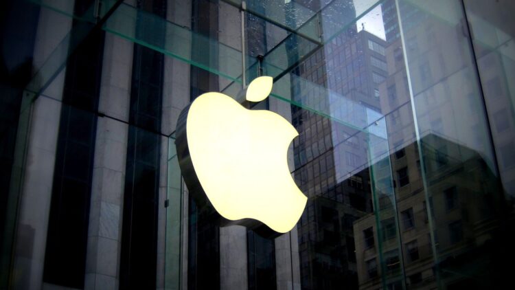 شکایت اپل از سینماهای زنجیره‌ای Apple Cinemas به ‌دلیل نقض علائم تجاری