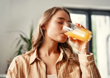 آیا کوکتل کورتیزول واقعاً می تواند استرس را کاهش و انرژی را افزایش دهد؟