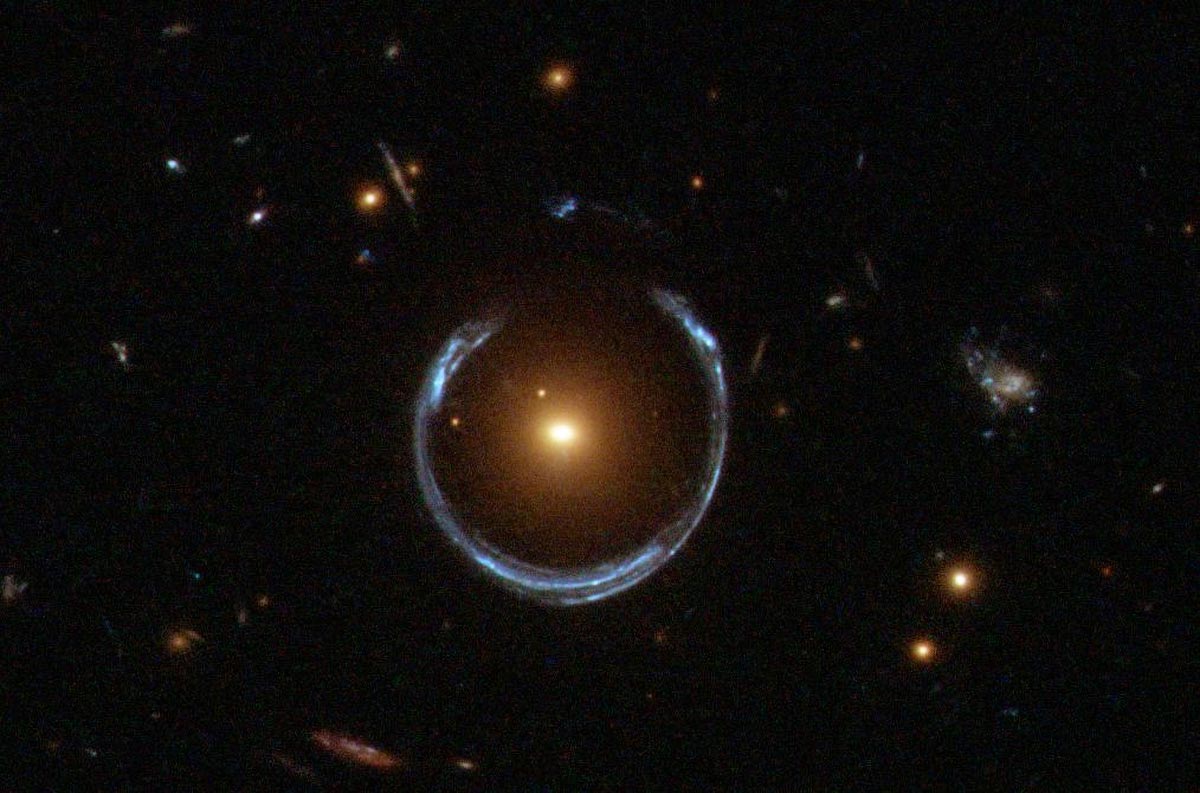 بزرگترین سیاهچاله احتمالی جهان در کهکشان Cosmic Horseshoe کشف شد