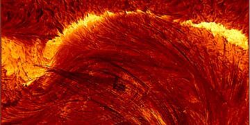 ثبت دقیق ترین تصاویر از حلقه های تاجی خورشید با قدرتمندترین تلسکوپ خورشیدی جهان