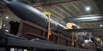 بزرگترین موشک کروز اوکراین با نام فلامینگو رونمایی شد