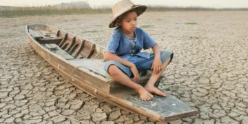 منابع آب شیرین جهان با سرعتی بیش از حد انتظار در حال کاهش هستند