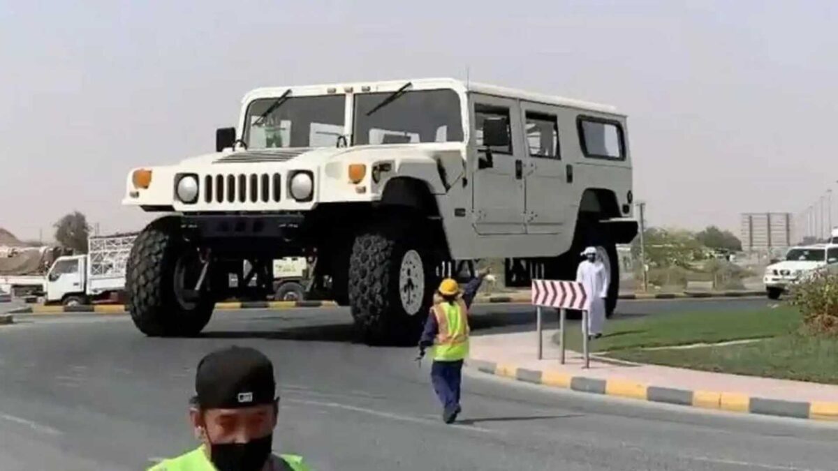 نمایش بزرگترین Hummer جهان در موزه اختصاصی شیخ اماراتی