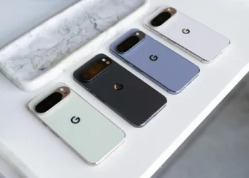 مقایسه کامل مشخصات گوشی‌های Pixel 10؛ از مدل پایه تا نسخه تاشو