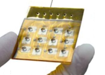 ساخت ربات کاغذی منعطف با قابلیت خزیدن و جراحی در فضاهای تنگ