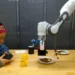 این دست رباتیک هم پیتزا می پزد، هم کمک دست افراد کم توان است