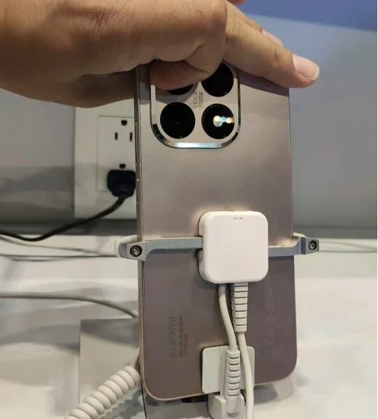 انتشار اولین تصاویر واقعی از گوشی Xiaomi 15T Pro