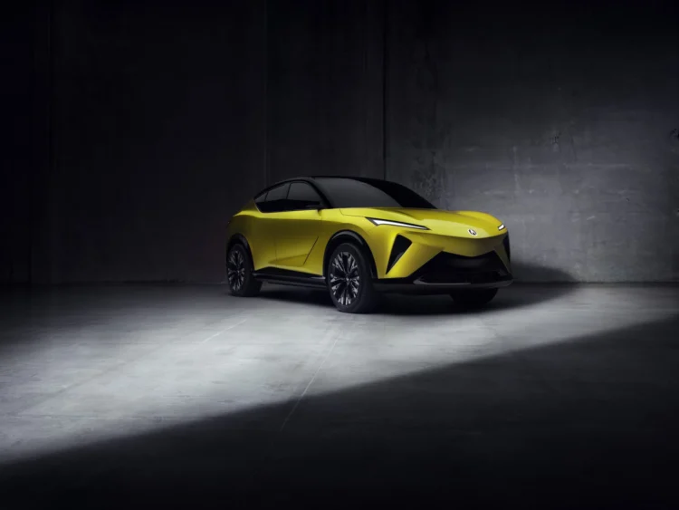 رونمایی رسمی آکورا از شاسی‌بلند تمام‌برقی RSX EV