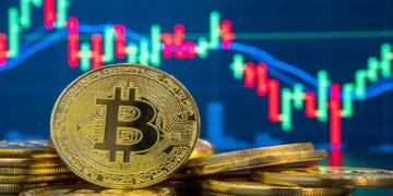 درجا زدن بیت کوین در محدوده قیمتی ۱۱۵ هزار دلار؛ حمایت یا آغاز ریزش؟