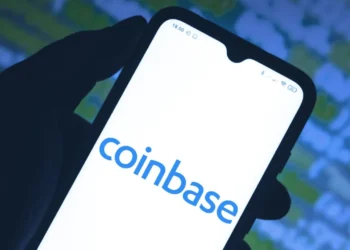 راهاندازی قابلیت معاملات DEX در صرافی کوینبیس همزمان با شتابگیری پذیرش دیفای