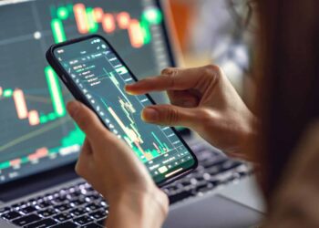 کریپتوکوانت ۴ ابزار جدید برای رصد فعالیت سرمایه‌گذاران هوشمند معرفی کرد