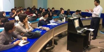 سال تحصیلی دانشگاه ها با یک ماه تاخیر آغاز می شود