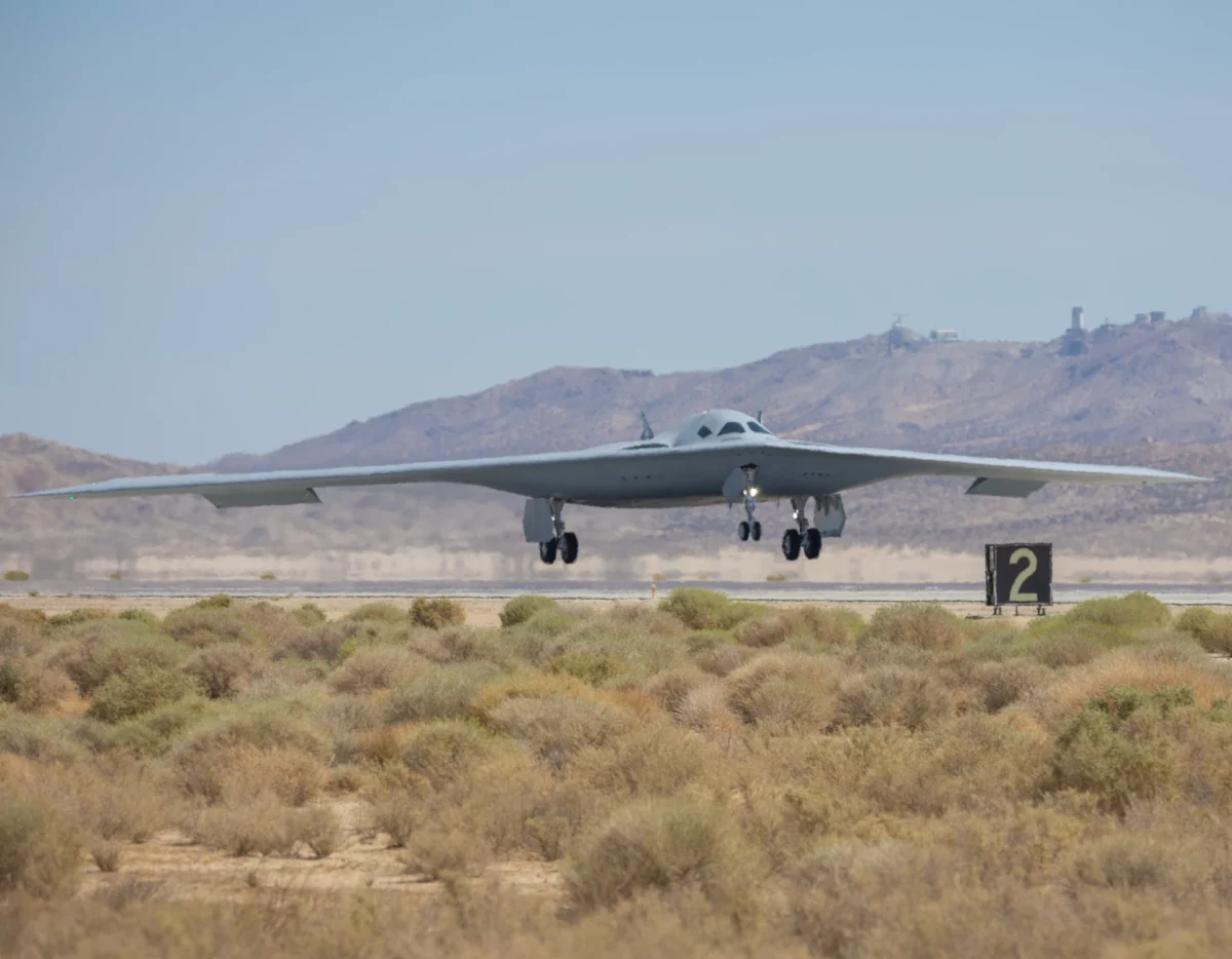 دومین بمبافکن هستهای B-21 Raider آزمایش شد