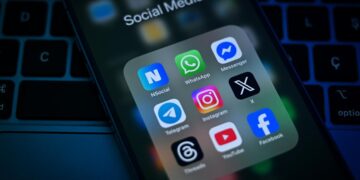 مسدودسازی گسترده شبکه‌های اجتماعی در نپال به دلیل عدم ثبت رسمی