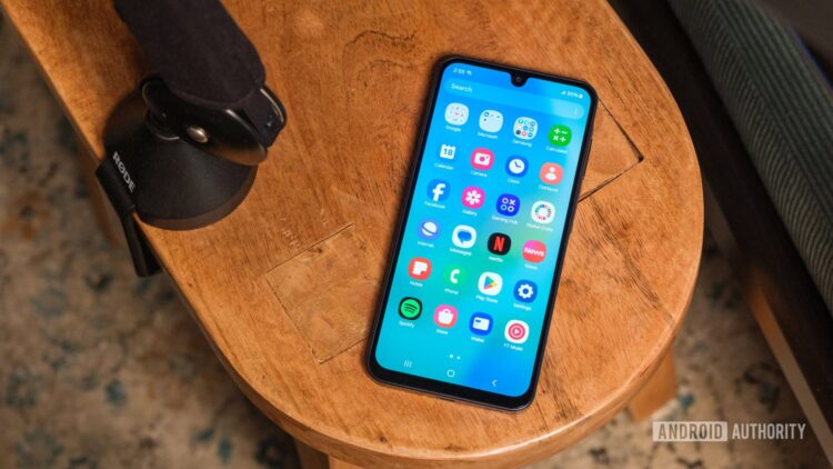 رقابت گوشی‌های اپل و سامسونگ