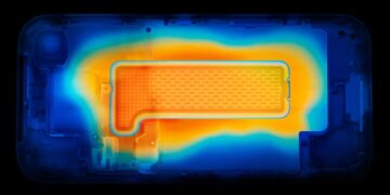 محفظه بخار در آیفون ۱۷ پرو