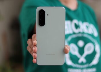 آپدیت پایدار One UI 8 برای گلکسی A56