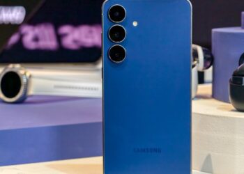 رونمایی رسمی سامسونگ از گلکسی S25 FE؛ ترکیب طراحی باریک‌تر، باتری بزرگ‌تر و قابلیت‌های هوش مصنوعی