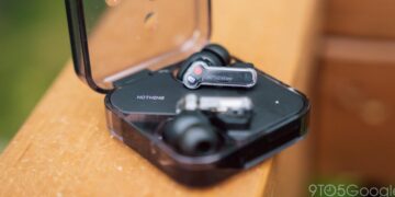 ایربادهای Nothing Ear (3) بهزودی معرفی میشوند؛ نسل چهارم با طراحی و قابلیتهای جدید در راه است