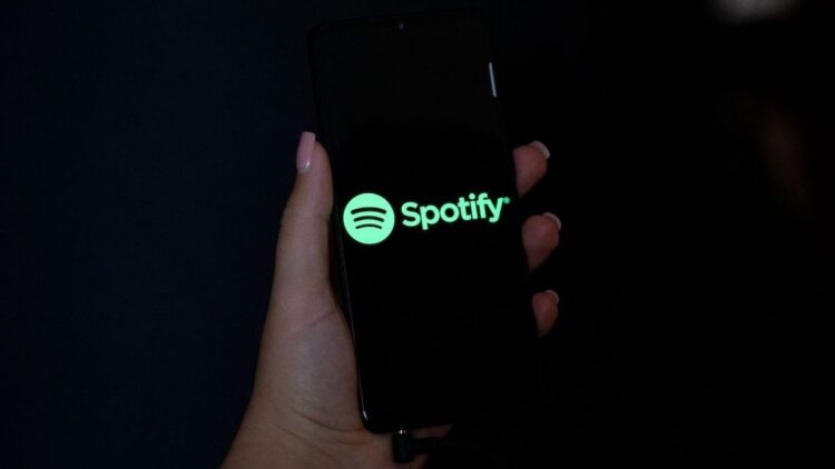 پس از ۸ سال اسپاتیفای از صدای Lossless با کیفیت ۲۴ بیت رونمایی کرد