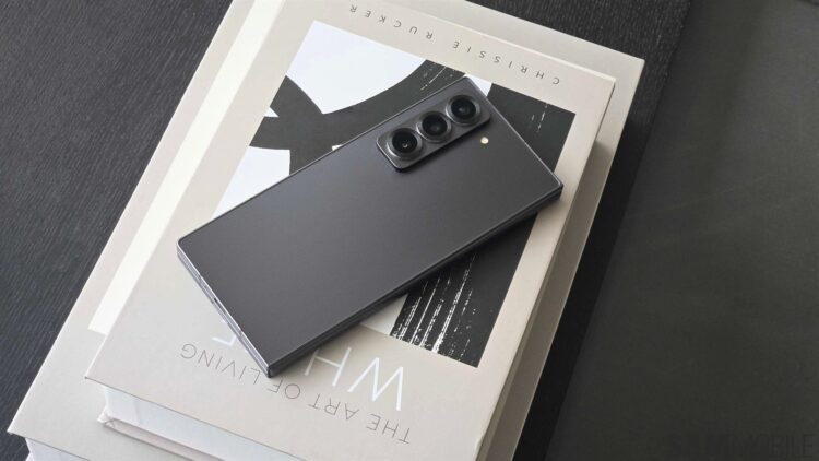 Samsung forced to stop One UI 8 release for this Galaxy Z Fold phone