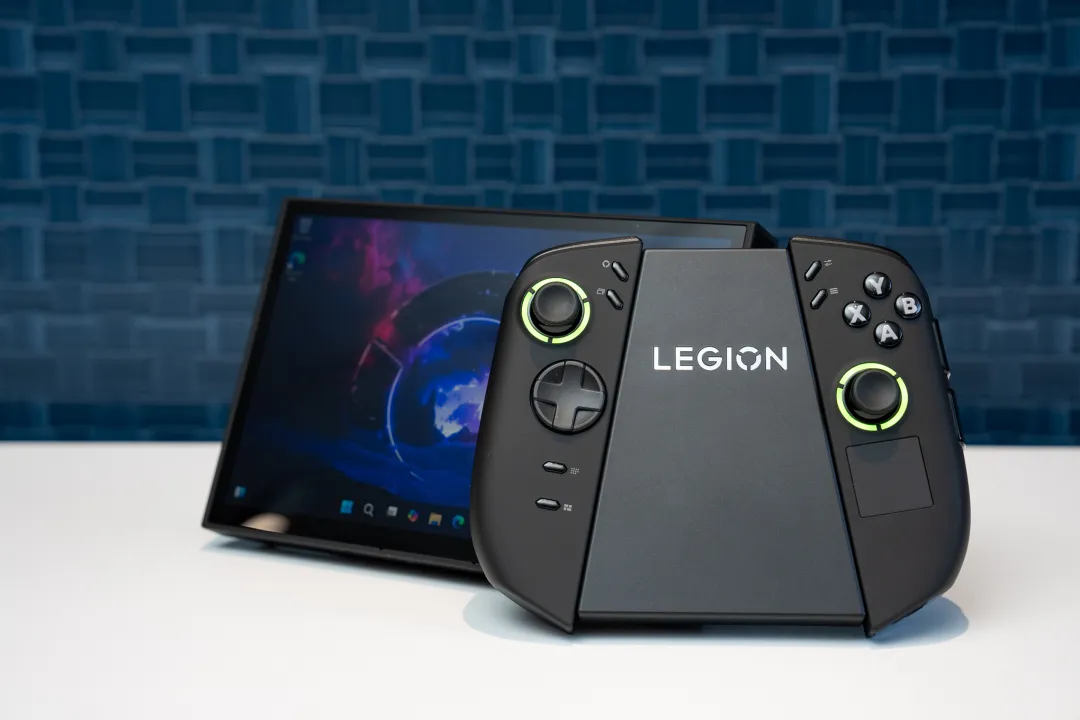 کنسول دستی Legion Go 2 لنوو