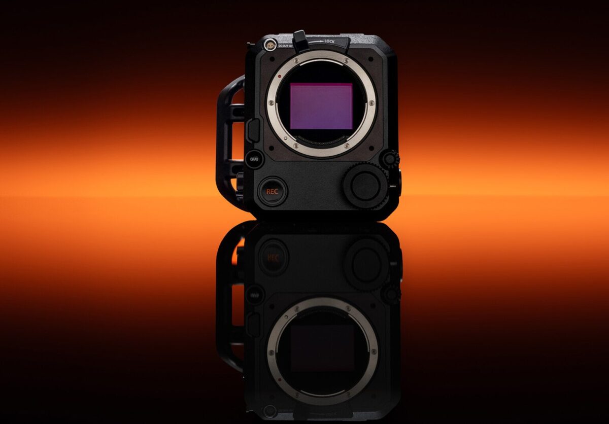 دوربین FUJIFILM GFX ETERNA 55