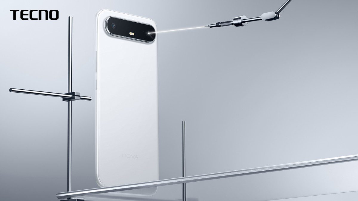 گوشی Spark Slim و Pova Slim تکنو