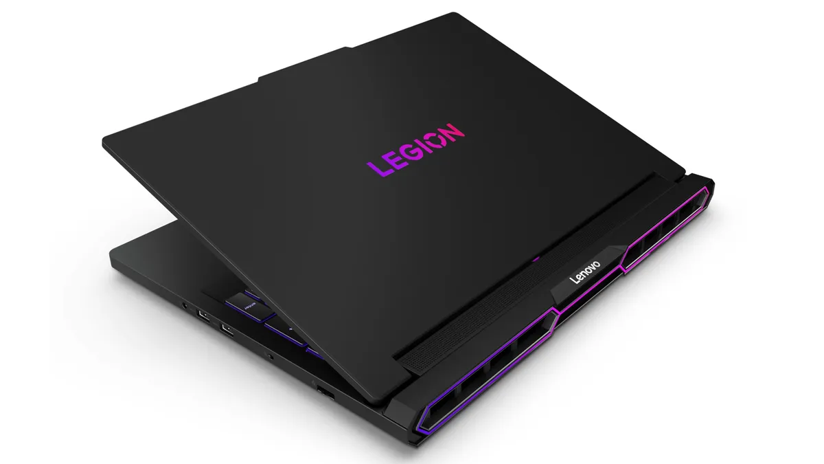 لپ‌تاپ گیمینگ پرچمدار Legion Pro 7