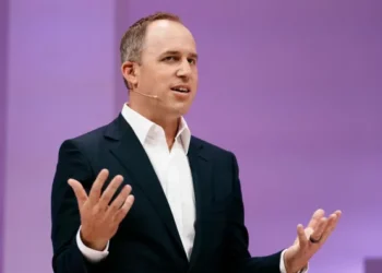 رئیس هیئت مدیره OpenAI: حباب هوش مصنوعی واقعی با چشم‌اندازی شبیه اینترنت است