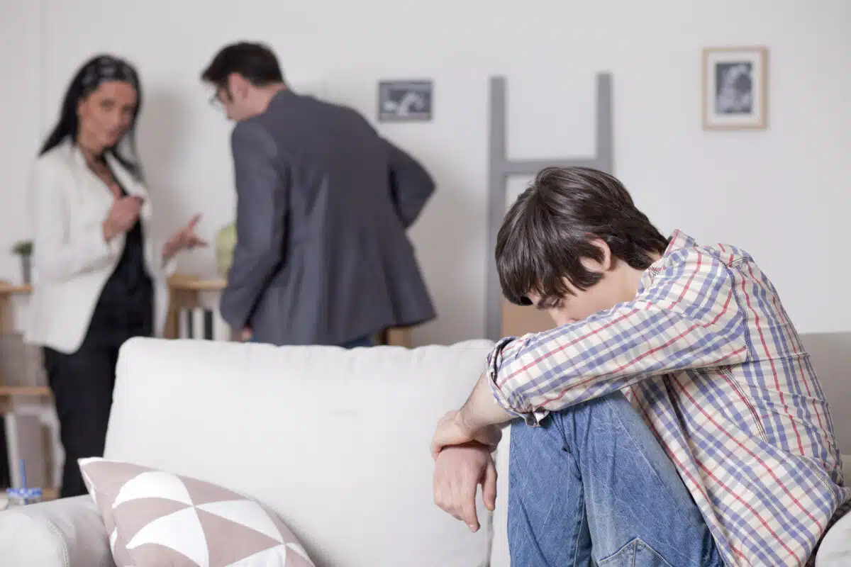 مشکلات خواب نوجوانان با تنش ‌های خانوادگی و وضعیت روانی والدین مرتبط است