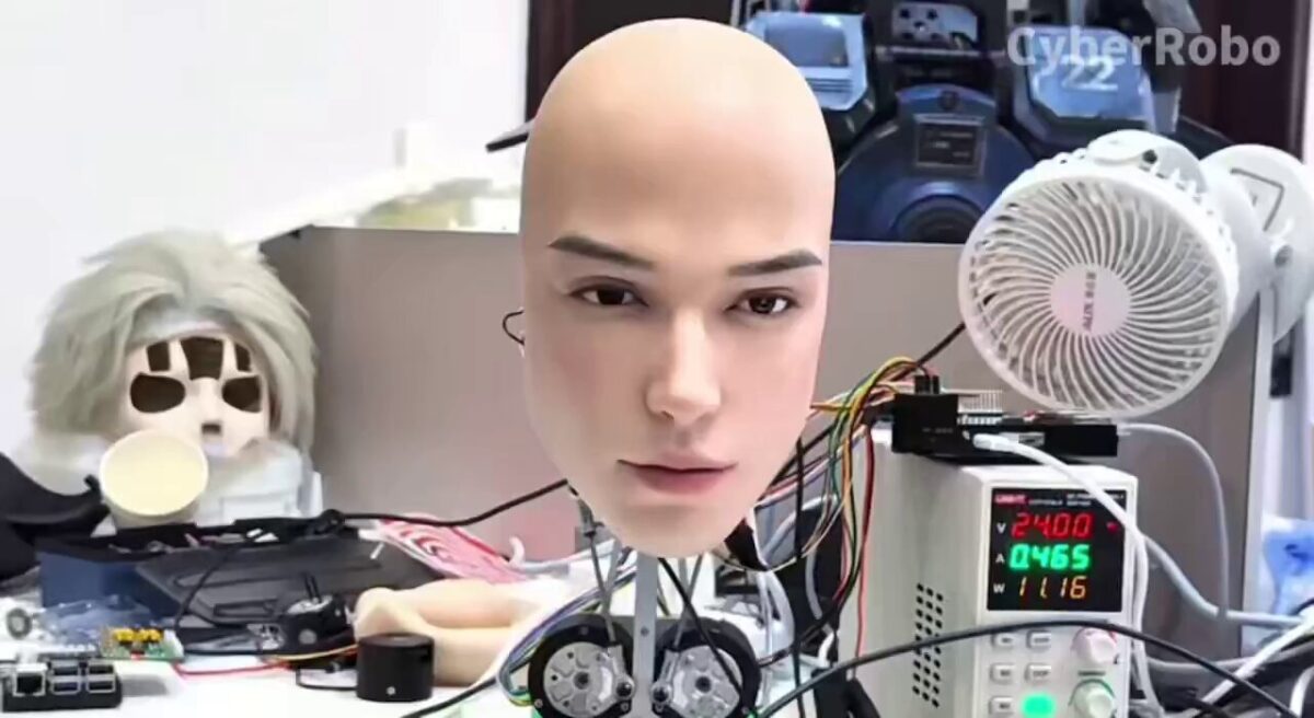 تقلید حیرت ‌انگیز و ترسناک حالات چهره انسان توسط یک ربات انسان‌نما