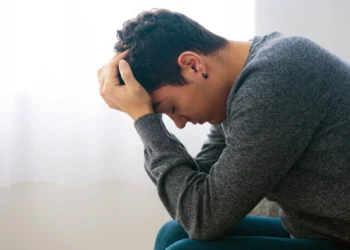 کاهش سریع و غیردارویی علائم افسردگی با تحریک مغزی دقیق و شخصی سازی شده