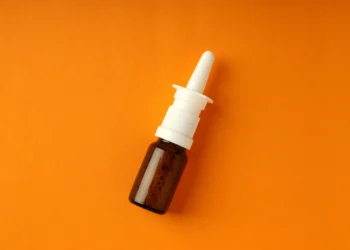 تأیید نخستین اسپری بینی برای کاهش تجمع مایعات بدن توسط FDA