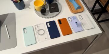 افشاگری تازه‌ای از سری پرچمداران غیرتاشوی سامسونگ یعنی خانواده Galaxy S26 بار دیگر توجه کاربران و علاقه‌مندان به گوشی‌های هوشمند را جلب کرده است. در این افشاگری، تصاویر قاب‌های سه مدل Galaxy S26 Pro، Galaxy S26 Edge و Galaxy S26 Ultra منتشر شده که جزئیات بیشتری از طراحی آن‌ها را آشکار می‌کند.