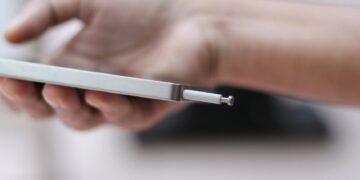 گلکسی S26 اولترا با طراحی خمیده و قلم S Pen بازطراحی‌شده معرفی می‌ شود