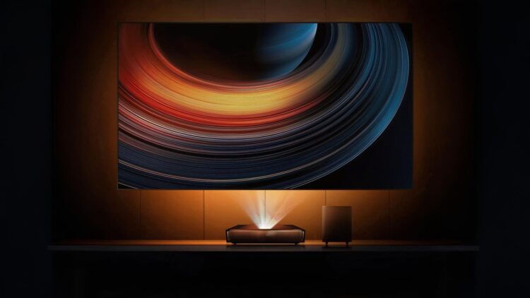 هایسنس تلویزیون لیزری ۱۵۰ اینچی خود را رونمایی کرد