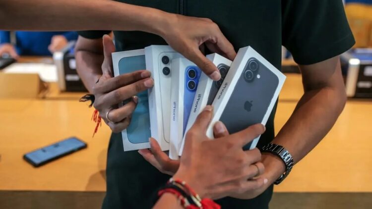 پیچیده‌تر شدن قاچاق موبایل؛ تخلف درون برند سامسونگ